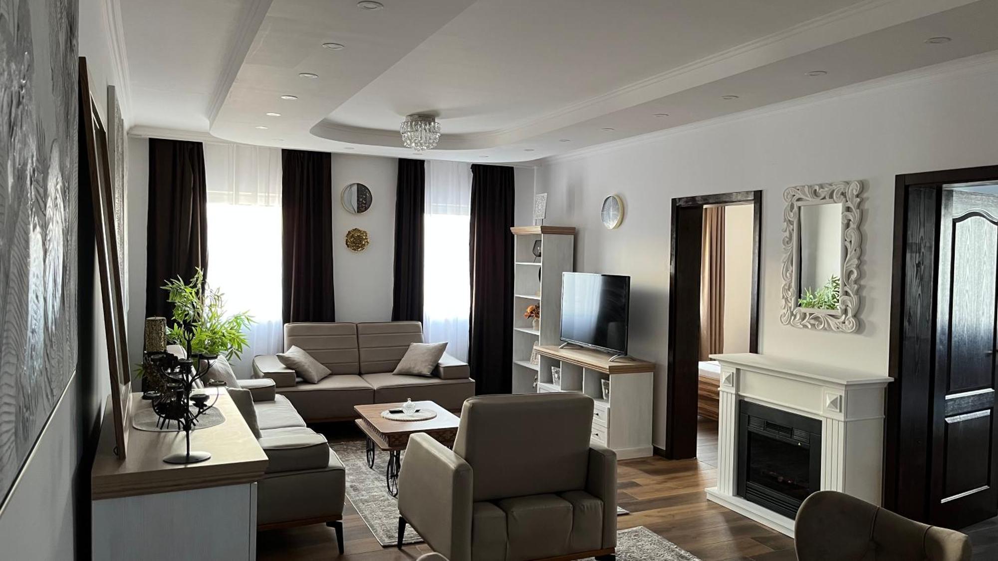Airport Sky Apartments Lux Белград Екстериор снимка